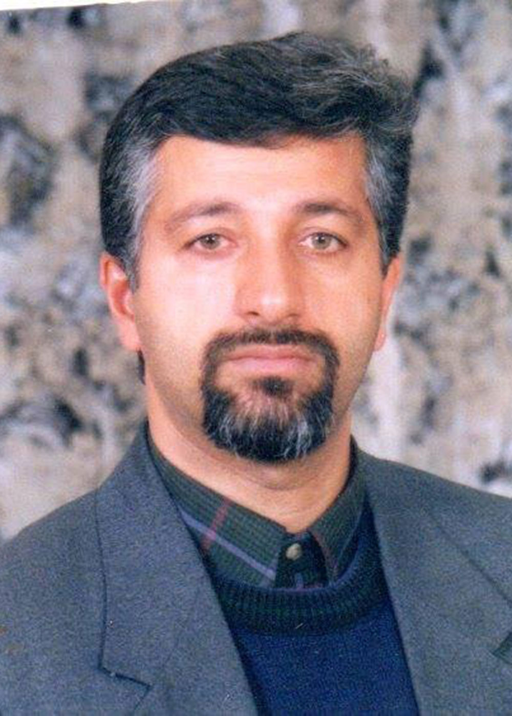 Dr. Taghi Bararpour